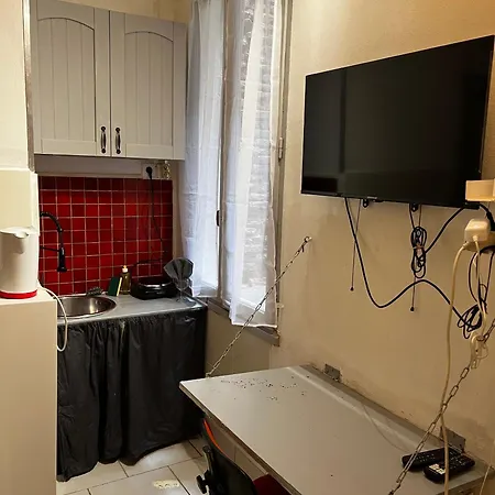 Apartment Petit A 50 Metres De Place Du Capitole Toulouse